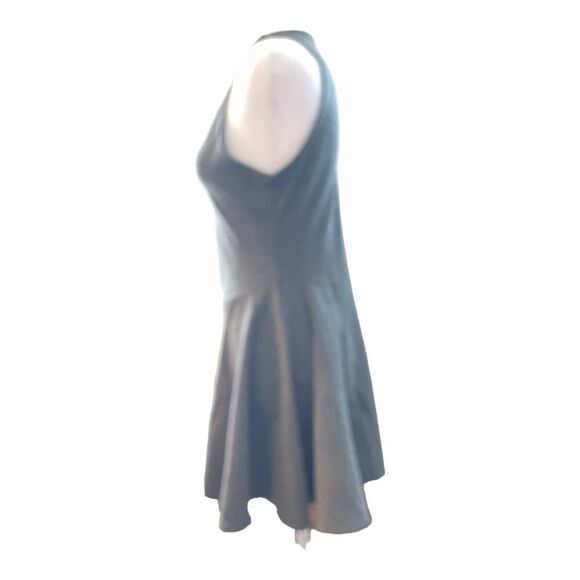 SLEEVELESS FIT N FLARE GREY DRESS - Picture 8 of 8